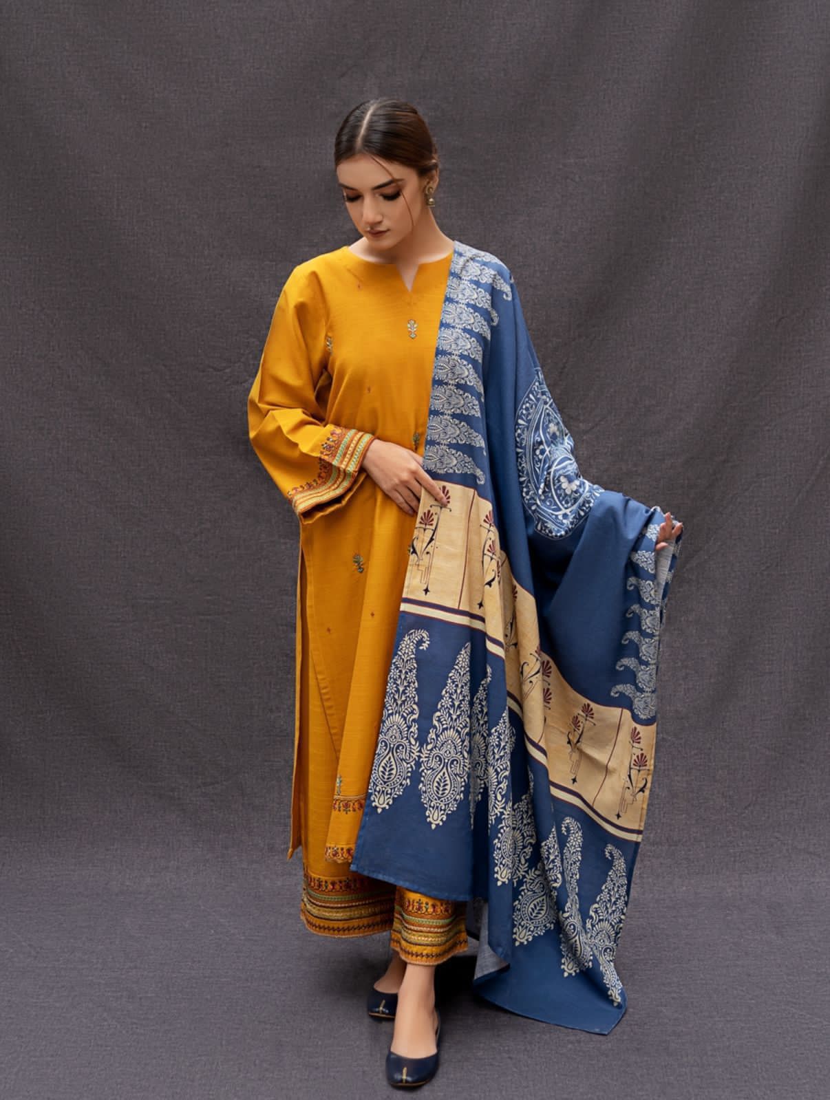 Soft Dhanak 3PC Ensemble