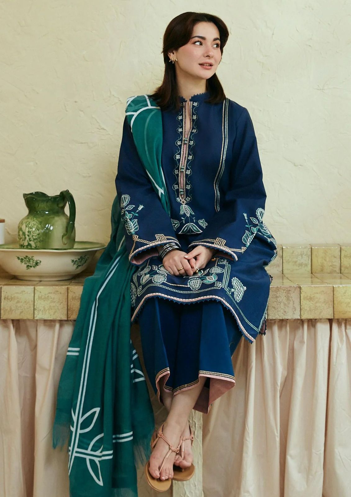 Winter Radiance Dhanak Set