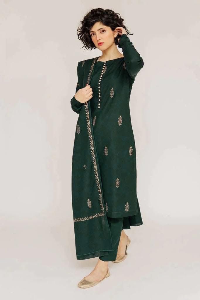 Signature Dhanak Winter Collection