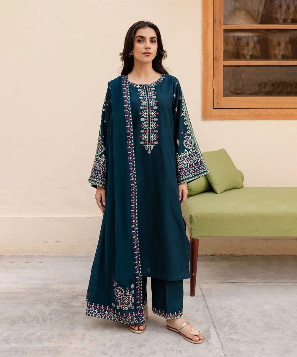 Elegant Threads Dhanak Suit